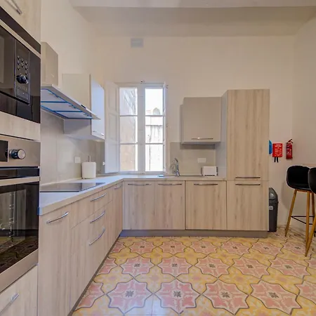 Διαμέρισμα Private In Hmr006 *