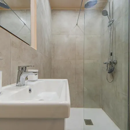 Διαμέρισμα Private In Hmr006 *