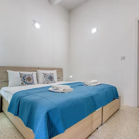 Private In Hmr006 * Hamrun